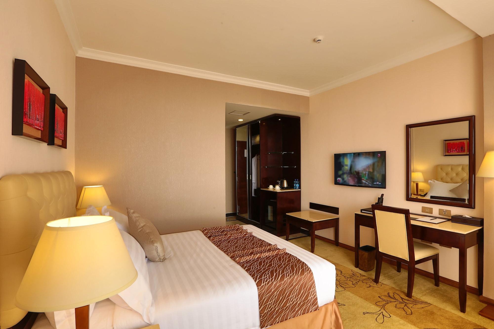 Getfam Hotel Addis Ababa Exterior photo