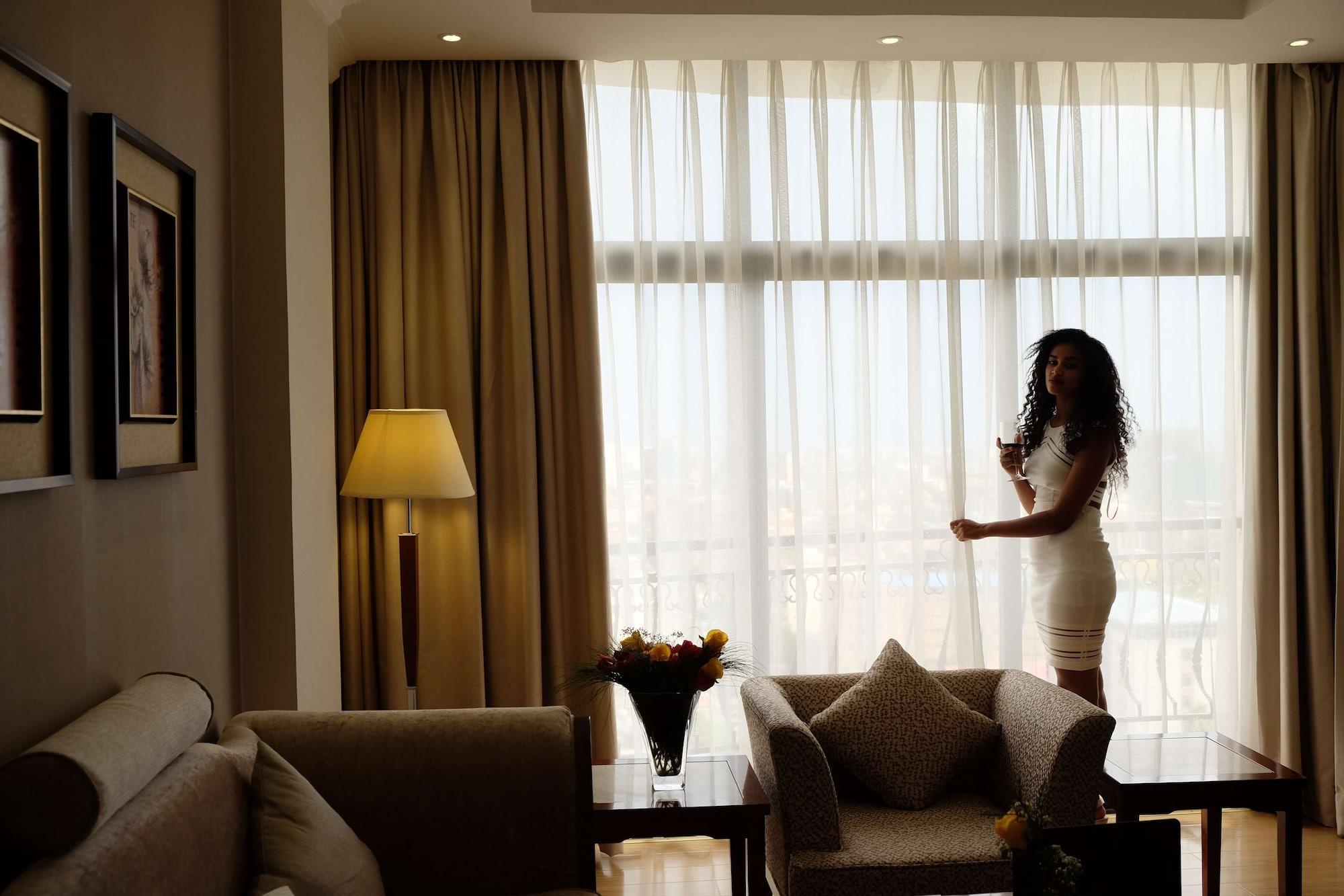Getfam Hotel Addis Ababa Exterior photo